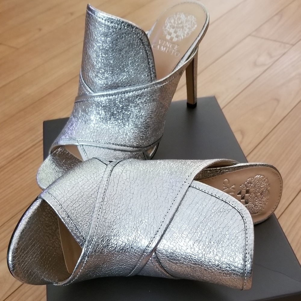 Shoes - Picture 3 of 3